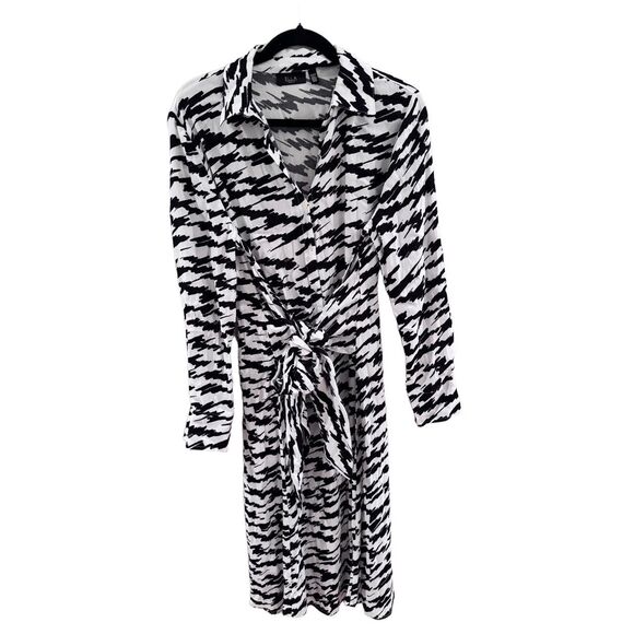 Ella Rafael’s Dresses & Skirts - Ella Rafaella Black White Print Long Sleeve Tie Waist Shirt Midi Dress Medium